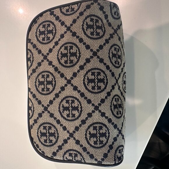 Tory Burch Mini T Monogram Cosmetic Case Navy - Picture 4 of 5